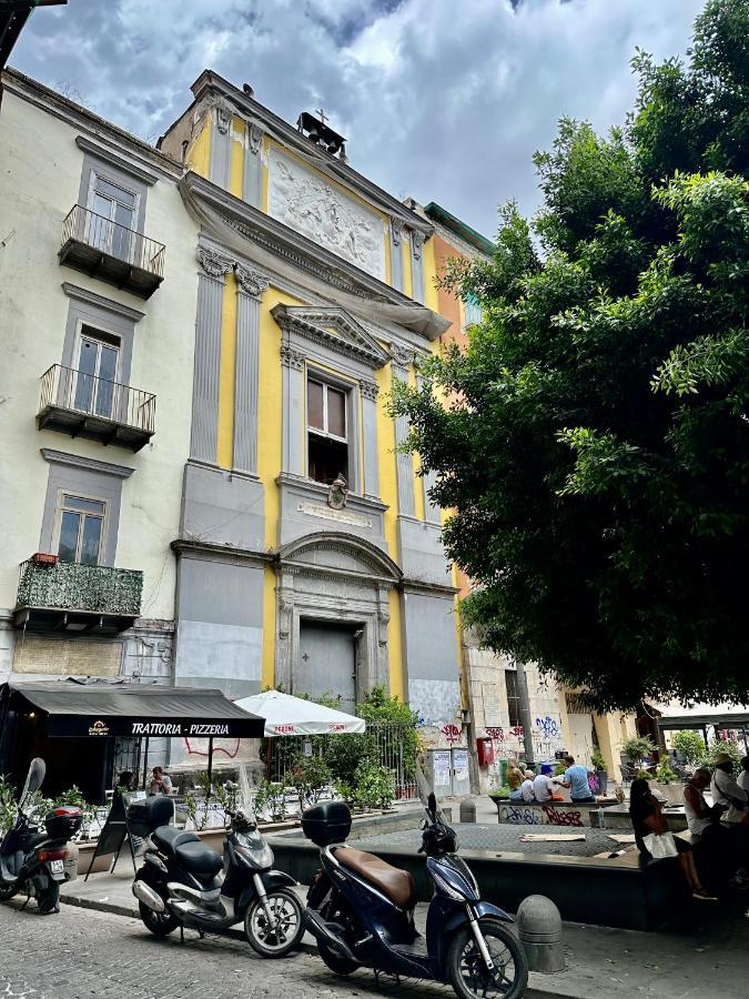 La Casa Di Elisa Leilighet Napoli Eksteriør bilde